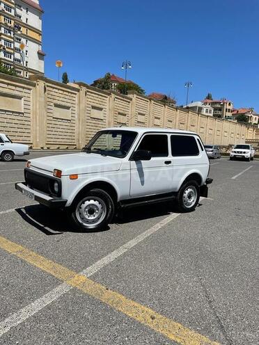 LADA (VAZ) Niva 2021, 15,000 km - 1.7 l - Bakı