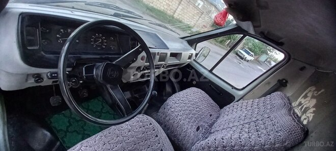 GAZ 33021 1998, 50,000 km - 2.4 l - Quba