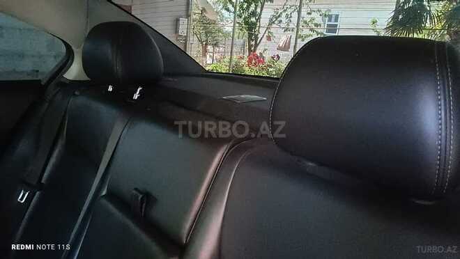 Chevrolet Cruze 2011, 154,830 km - 1.4 л - Salyan