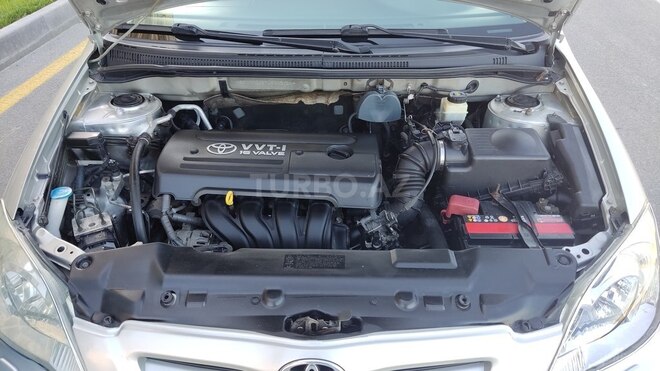 Toyota Corolla 2006, 178,000 km - 1.4 л - Sumqayıt