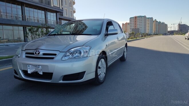 Toyota Corolla 2006, 178,000 km - 1.4 л - Sumqayıt