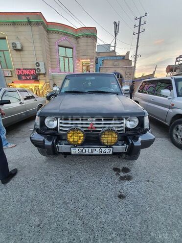 Mitsubishi Pajero 1993, 248,000 km - 3.0 л - Bakı
