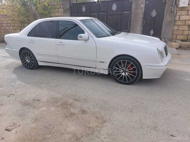 Mercedes E 240 2001, 298,058 km - 2.4 l - Bakı