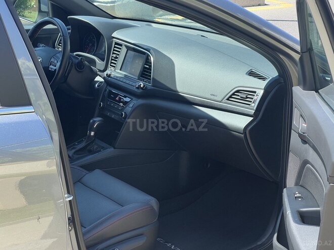 Hyundai Elantra 2017, 89,600 km - 2.0 l - Bakı