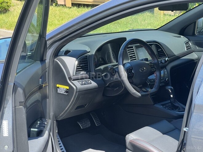 Hyundai Elantra 2017, 89,600 km - 2.0 l - Bakı