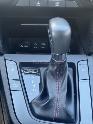 Hyundai Elantra 2017, 89,600 km - 2.0 l - Bakı