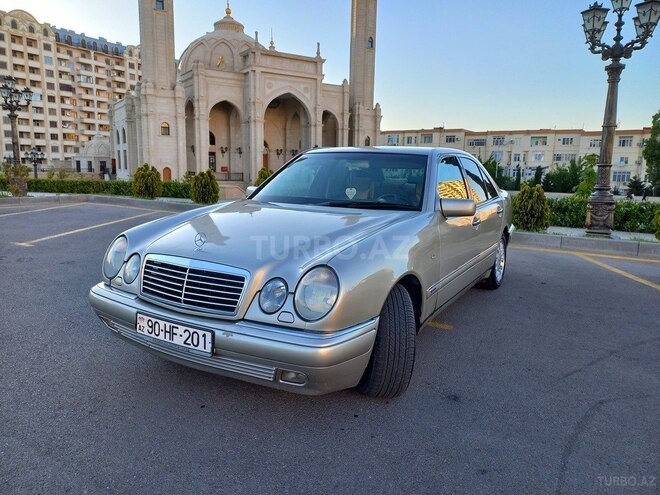 Mercedes E 230 1996, 373,000 km - 2.3 l - Bakı