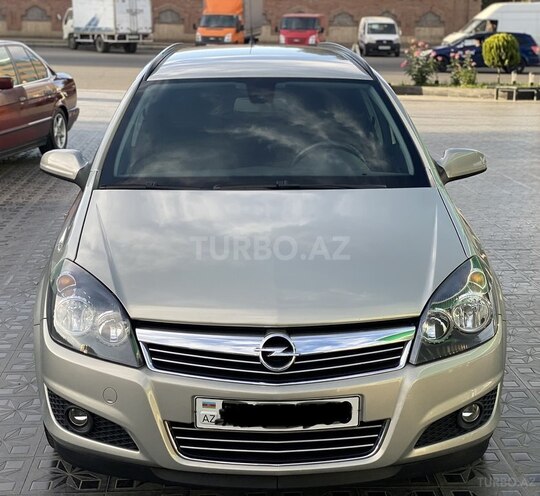 Opel Astra 2009, 180,000 km - 1.3 l - Bakı