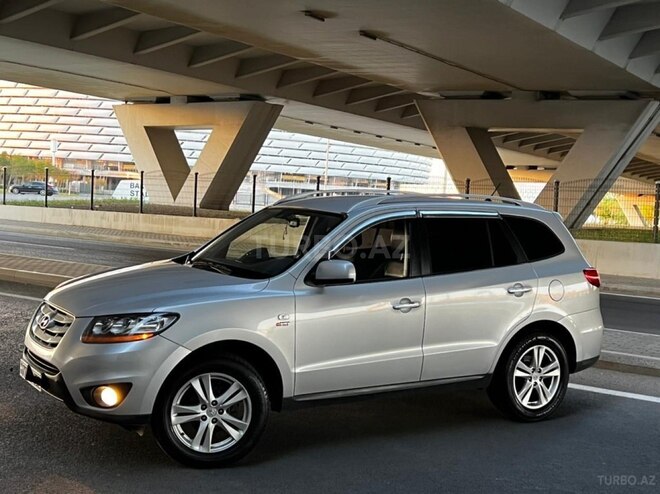Hyundai Santa Fe 2010, 201,000 km - 2.0 l - Bakı