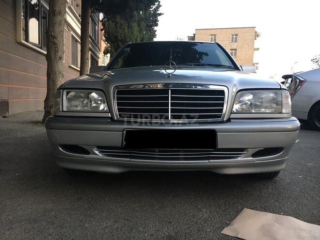 Mercedes C 180 1999, 330,000 km - 1.8 l - Bakı