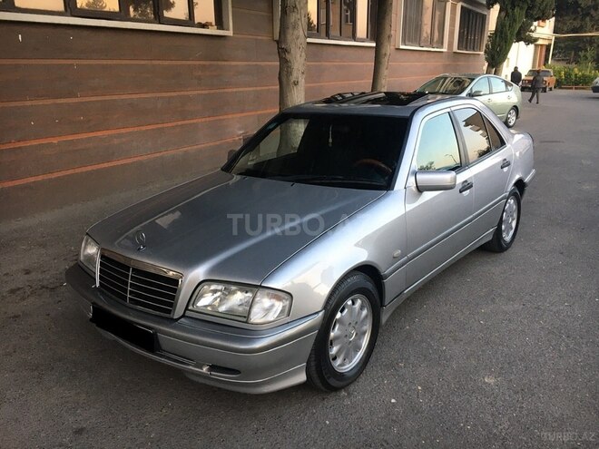 Mercedes C 180 1999, 330,000 km - 1.8 l - Bakı