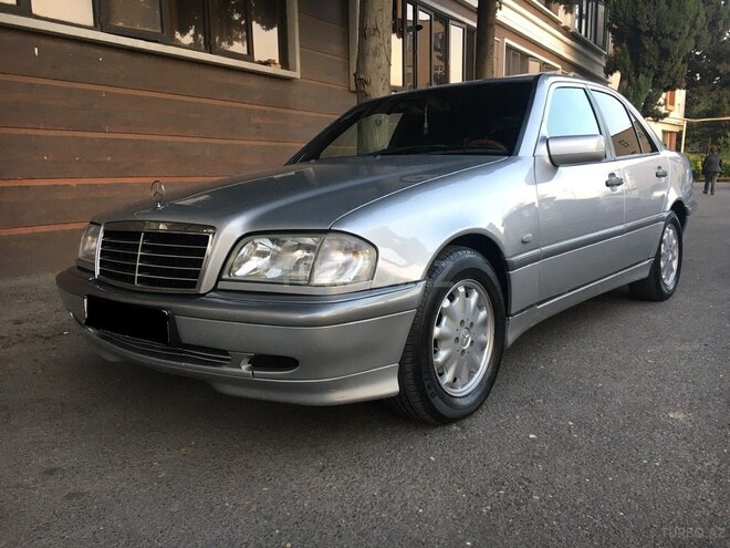 Mercedes C 180 1999, 330,000 km - 1.8 l - Bakı
