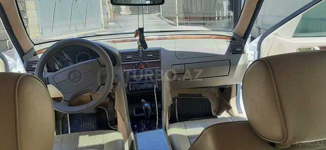 Mercedes C 230 1997, 237,000 km - 2.3 l - Bakı