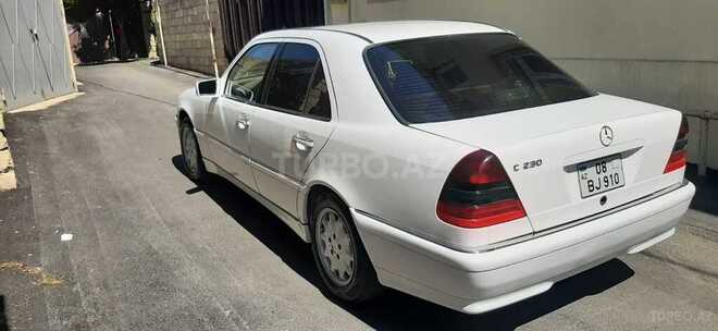 Mercedes C 230 1997, 237,000 km - 2.3 l - Bakı
