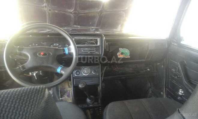 LADA (VAZ) 2107 1997, 50,000 km - 1.5 l - Salyan