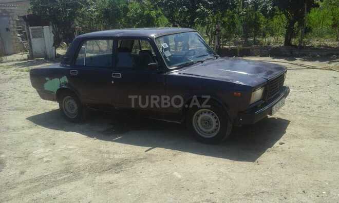 LADA (VAZ) 2107 1997, 50,000 km - 1.5 l - Salyan
