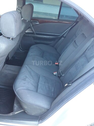 Mercedes E 220 1999, 361,000 km - 2.2 l - Sumqayıt