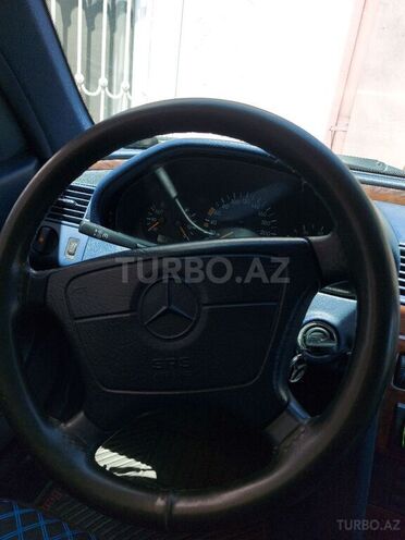 Mercedes C 200 1997, 460,000 km - 2.0 л - Bakı