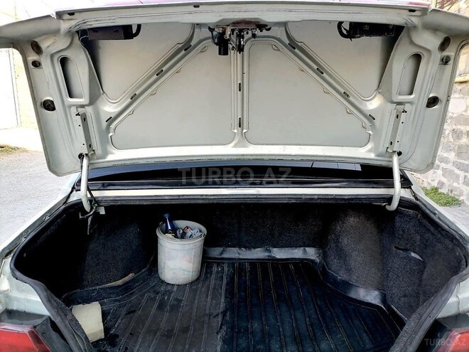 LADA (VAZ) 2115 2002, 250,000 km - 1.5 l - Şəki