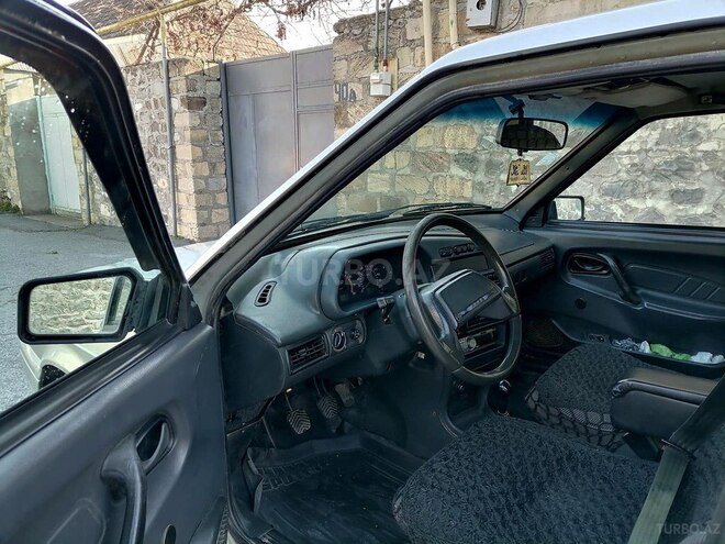 LADA (VAZ) 2115 2002, 250,000 km - 1.5 l - Şəki