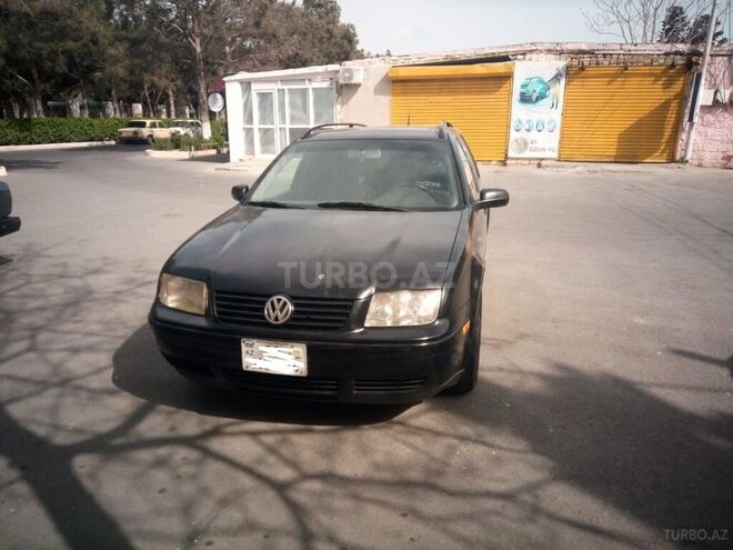 Volkswagen Passat 2001, 285,994 km - 2.0 l - Bakı