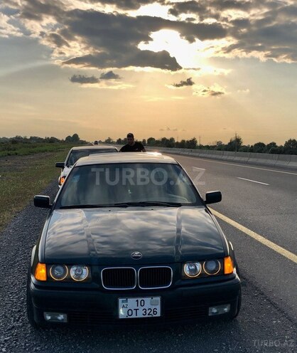 BMW 318 1996, 319,200 km - 1.8 l - Bakı