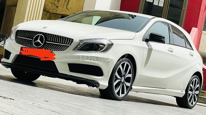 Mercedes A 180 2013, 146,000 km - 1.6 л - Bakı