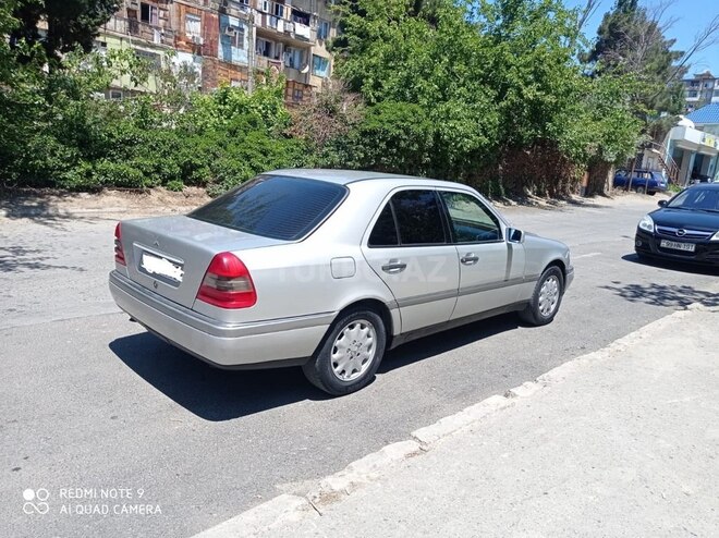 Mercedes C 180 1995, 300,710 km - 1.8 l - Bakı