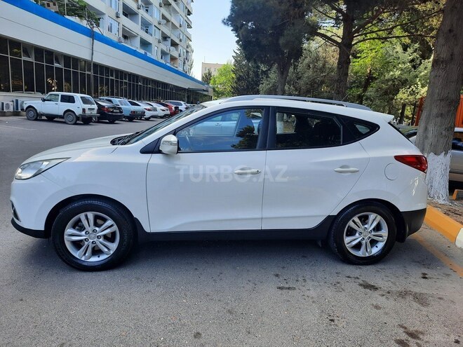 Hyundai ix35 2013, 268,581 km - 2.0 l - Sumqayıt