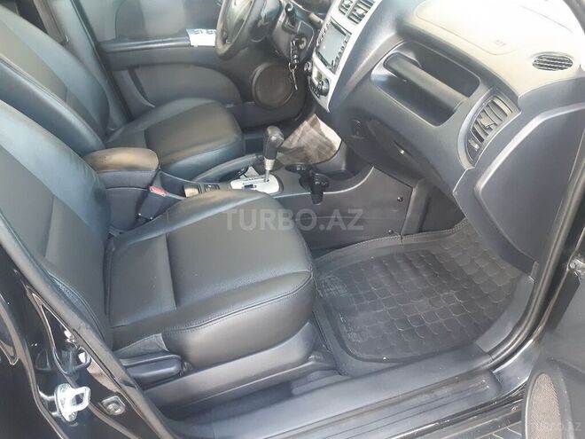 Kia Sportage 2008, 257,000 km - 2.0 l - Sumqayıt