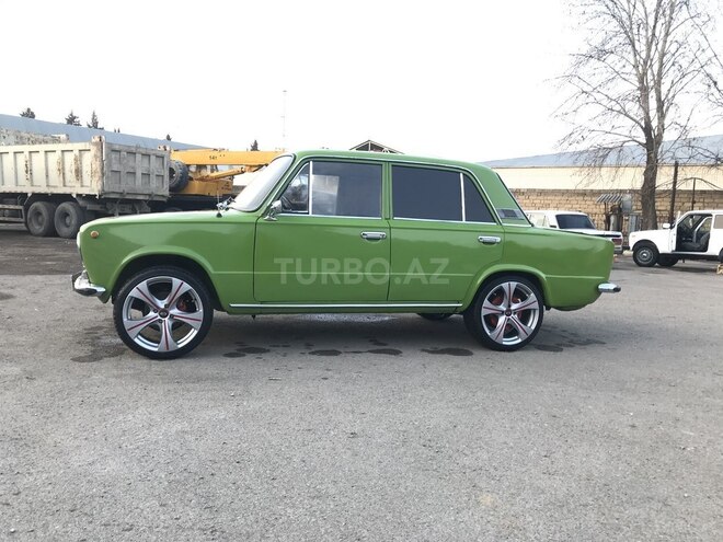 LADA (VAZ) 21011 1980, 154,000 km - 1.3 л - Gəncə