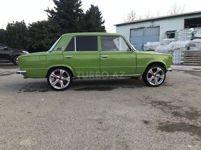 LADA (VAZ) 21011 1980, 154,000 km - 1.3 л - Gəncə