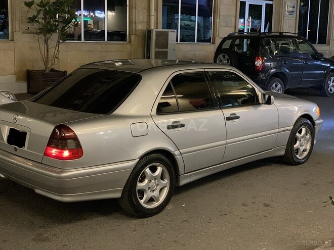 Mercedes C 230 2000, 358,884 km - 2.3 л - Bakı