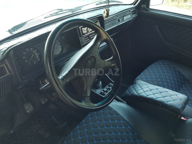 LADA (VAZ) 2107 2003, 158,000 km - 1.6 л - Bakı