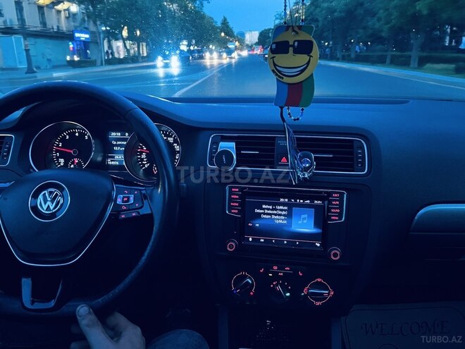 Volkswagen Jetta 2016, 102,000 km - 1.4 l - Bakı