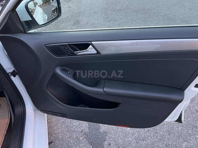 Volkswagen Jetta 2016, 102,000 km - 1.4 l - Bakı