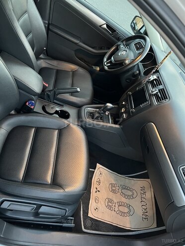 Volkswagen Jetta 2016, 102,000 km - 1.4 l - Bakı