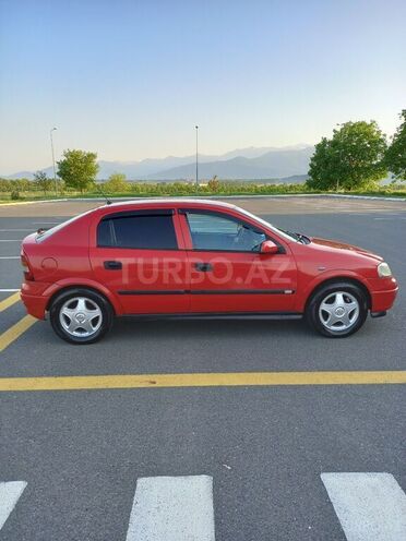 Opel Astra 1998, 186,000 km - 1.6 l - Zaqatala