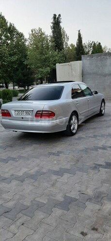 Mercedes E 200 2000, 220,602 km - 2.0 l - Gəncə