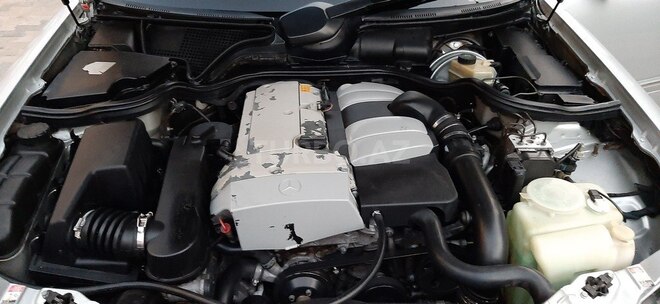 Mercedes E 200 2000, 220,602 km - 2.0 l - Gəncə
