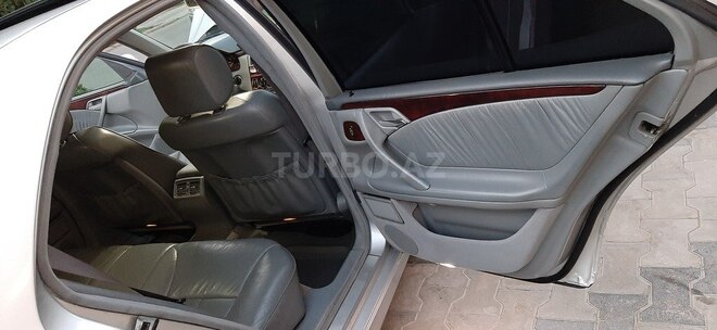Mercedes E 200 2000, 220,602 km - 2.0 l - Gəncə