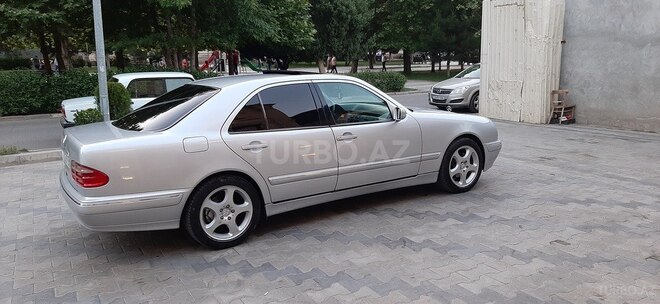 Mercedes E 200 2000, 220,602 km - 2.0 l - Gəncə