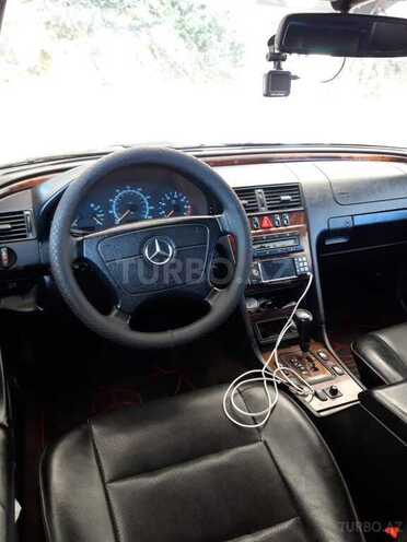 Mercedes C 280 2000, 402,000 km - 2.8 l - Bakı