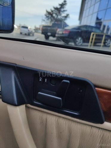 Mercedes E 220 1994, 437,000 km - 2.2 l - Bakı