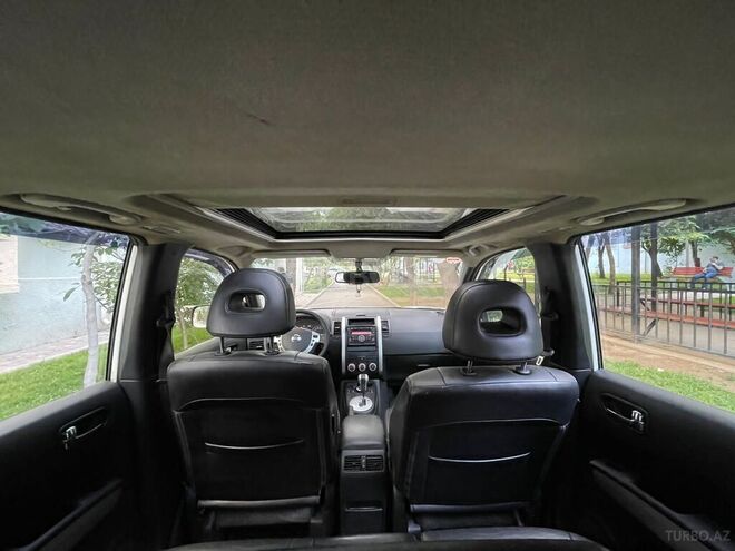 Nissan X-Trail 2014, 192,000 km - 2.5 л - Bakı