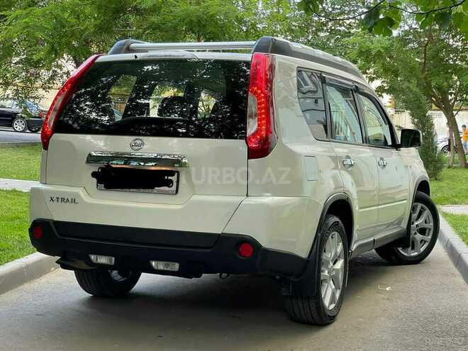 Nissan X-Trail 2014, 192,000 km - 2.5 л - Bakı