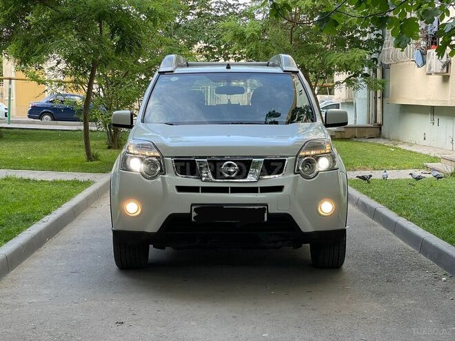 Nissan X-Trail 2014, 192,000 km - 2.5 л - Bakı