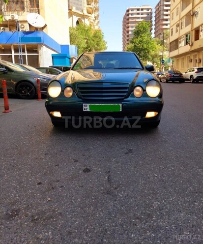 Mercedes E 200 2000, 301,033 km - 2.0 l - Bakı