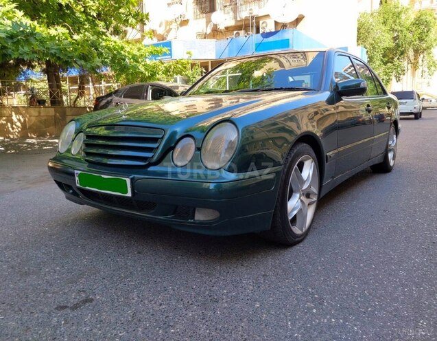 Mercedes E 200 2000, 301,033 km - 2.0 l - Bakı