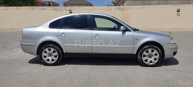 Volkswagen Passat 2002, 270,000 km - 1.8 l - Bakı